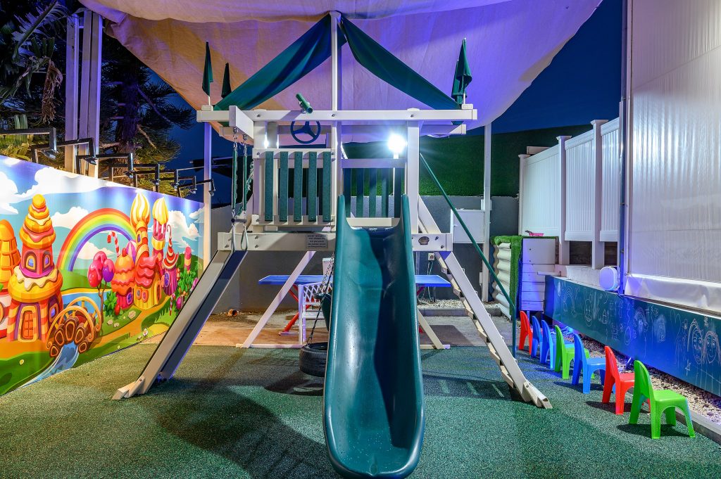 צימר עם בריכה